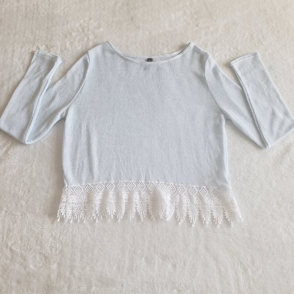 DIVIDED by H&M Pullover Sheer Laced Scoop Neck Long Sleeves Top SZ M - Picture 4 of 15